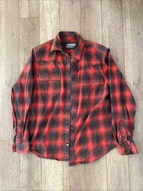Mountain Khakis Red and Black Plaid Button-Down Flannel Shirt